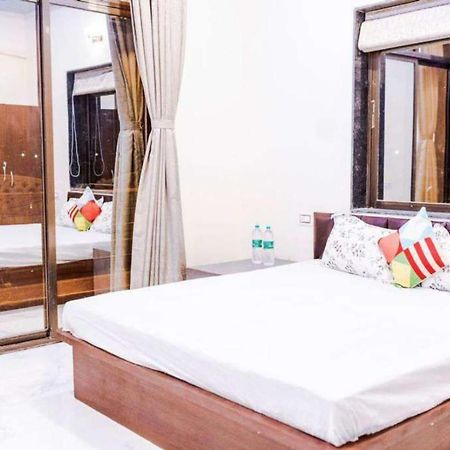 Diamond Villa โลนาวาลา ภายนอก รูปภาพ