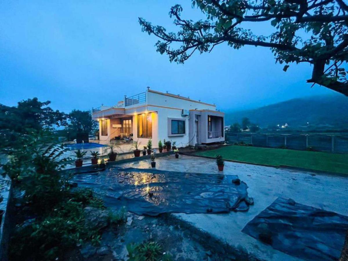 Diamond Villa โลนาวาลา ภายนอก รูปภาพ