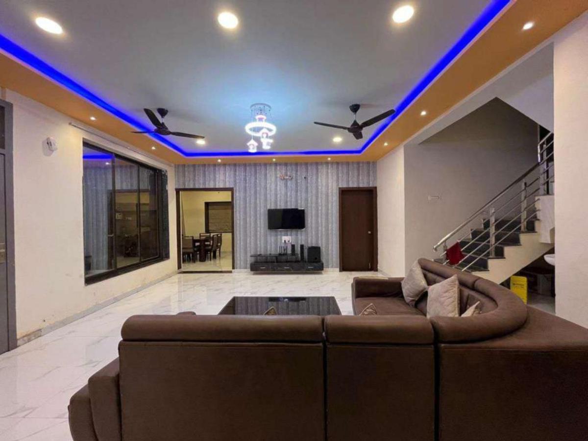 Diamond Villa โลนาวาลา ภายนอก รูปภาพ